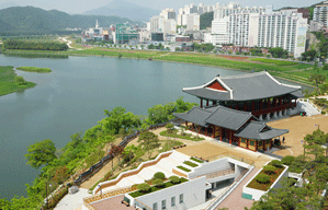 선바위 및 태화루02